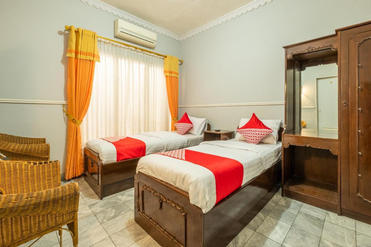 Oyo 1444 Patradissa Stasiun Bandung Hotel Kültér fotó