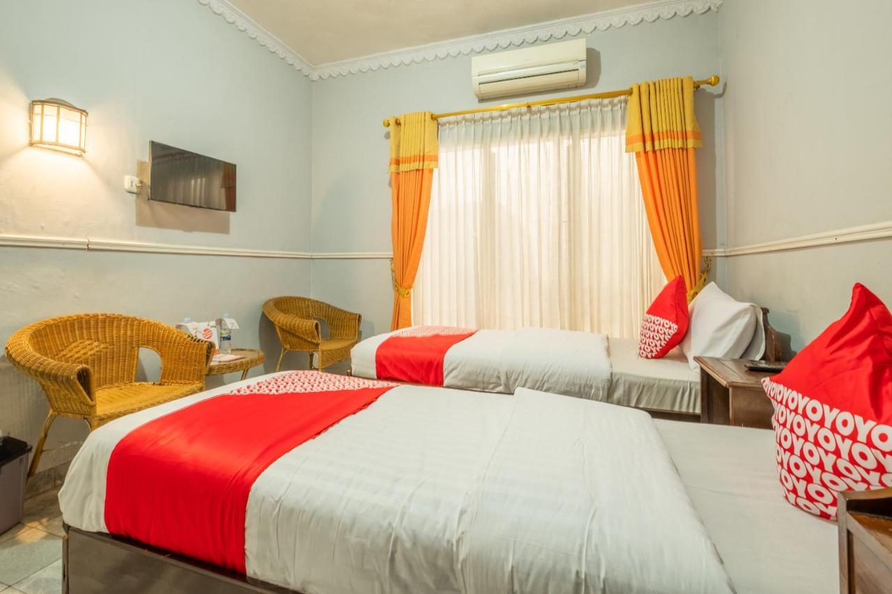 Oyo 1444 Patradissa Stasiun Bandung Hotel Kültér fotó
