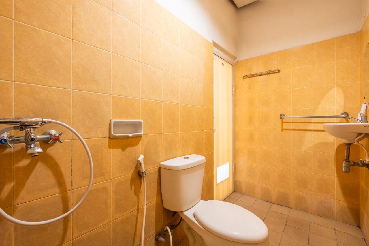 Oyo 1444 Patradissa Stasiun Bandung Hotel Kültér fotó