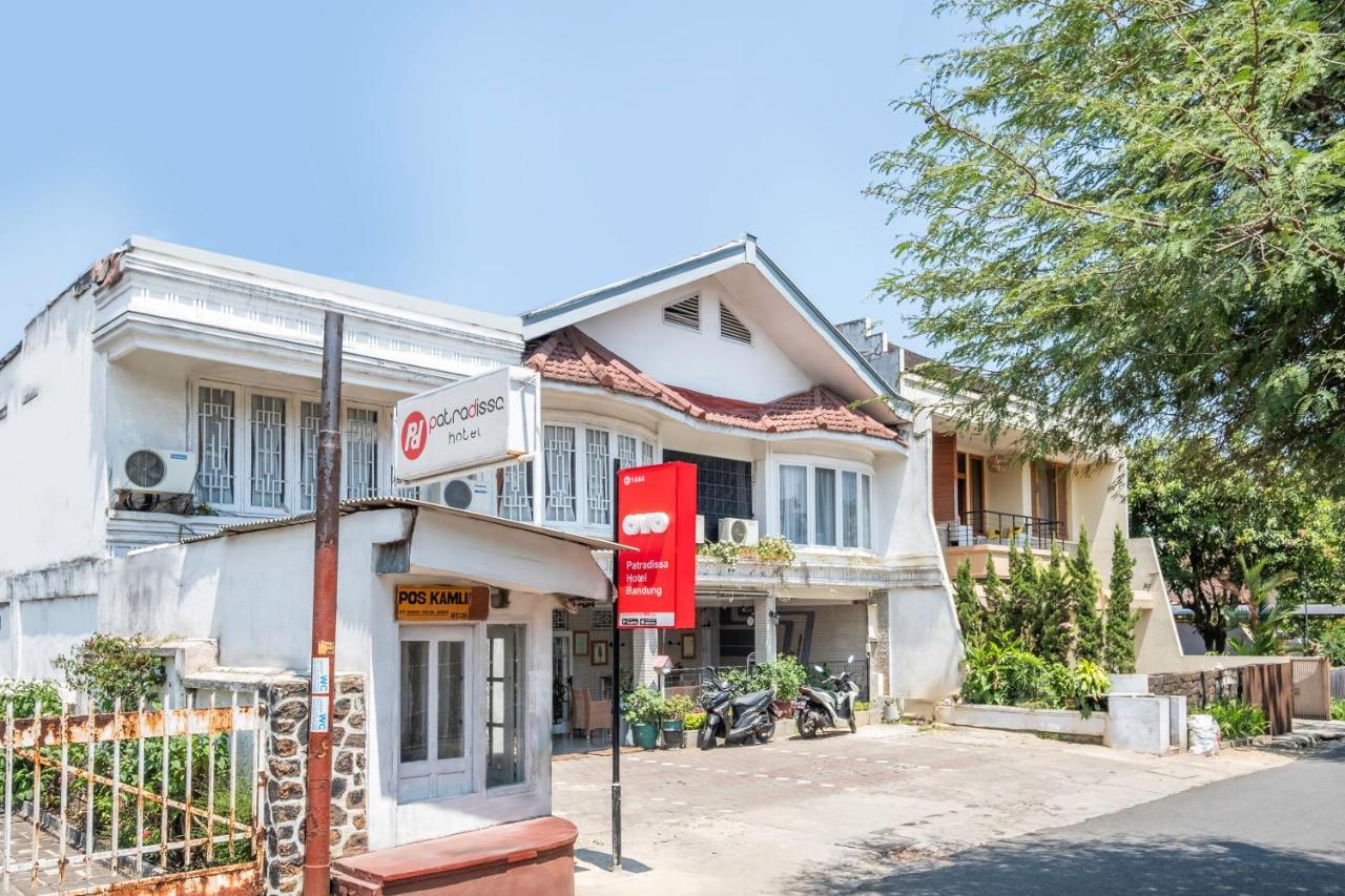 Oyo 1444 Patradissa Stasiun Bandung Hotel Kültér fotó